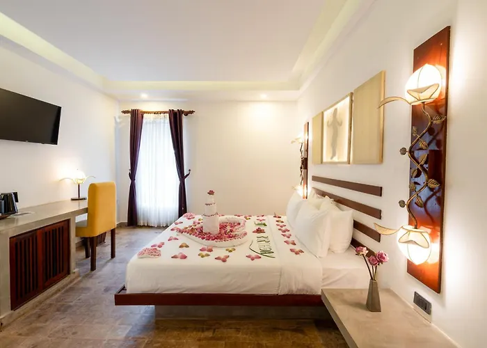 Angkor Breeze & Hotel