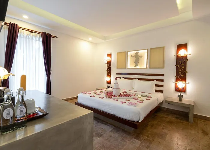 Hotel Angkor Breeze &
