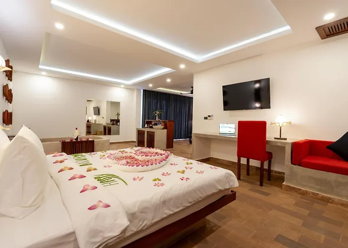 Angkor Breeze & 4*