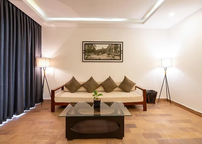 Hotel Angkor Breeze & 4*