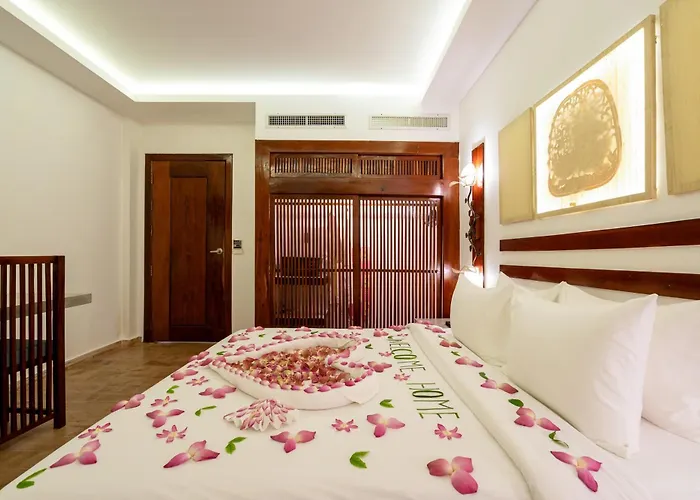 Hotel Angkor Breeze & 4*