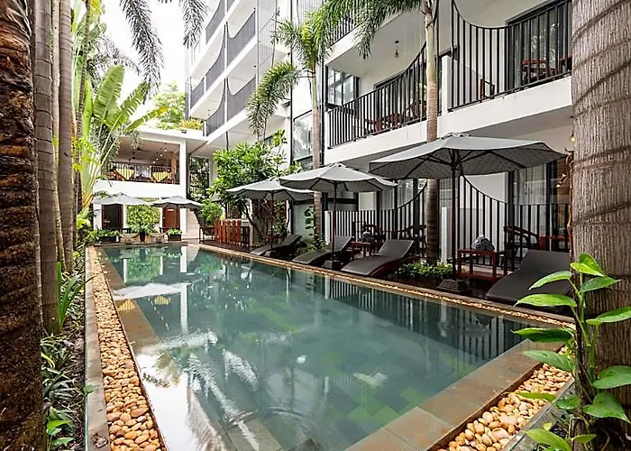 Hotel Angkor Breeze &