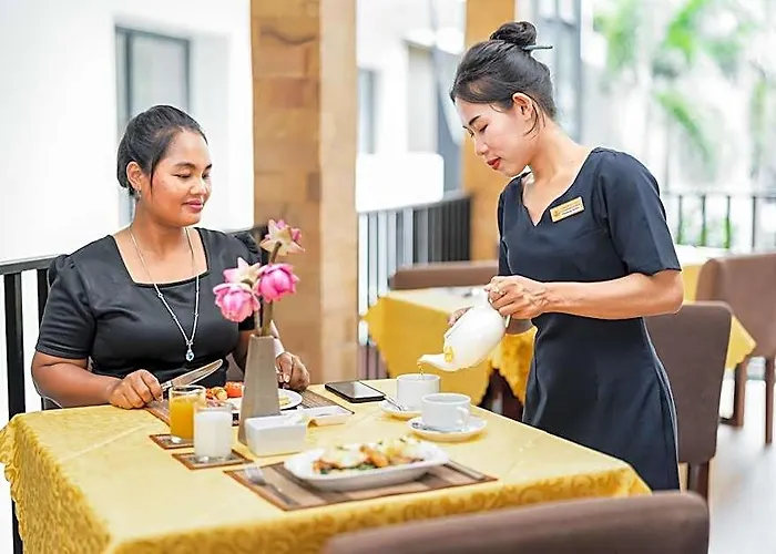 Angkor Breeze & Hotel