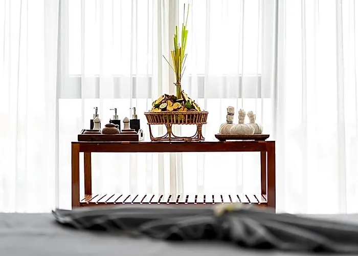 Hotel Angkor Breeze & 4*